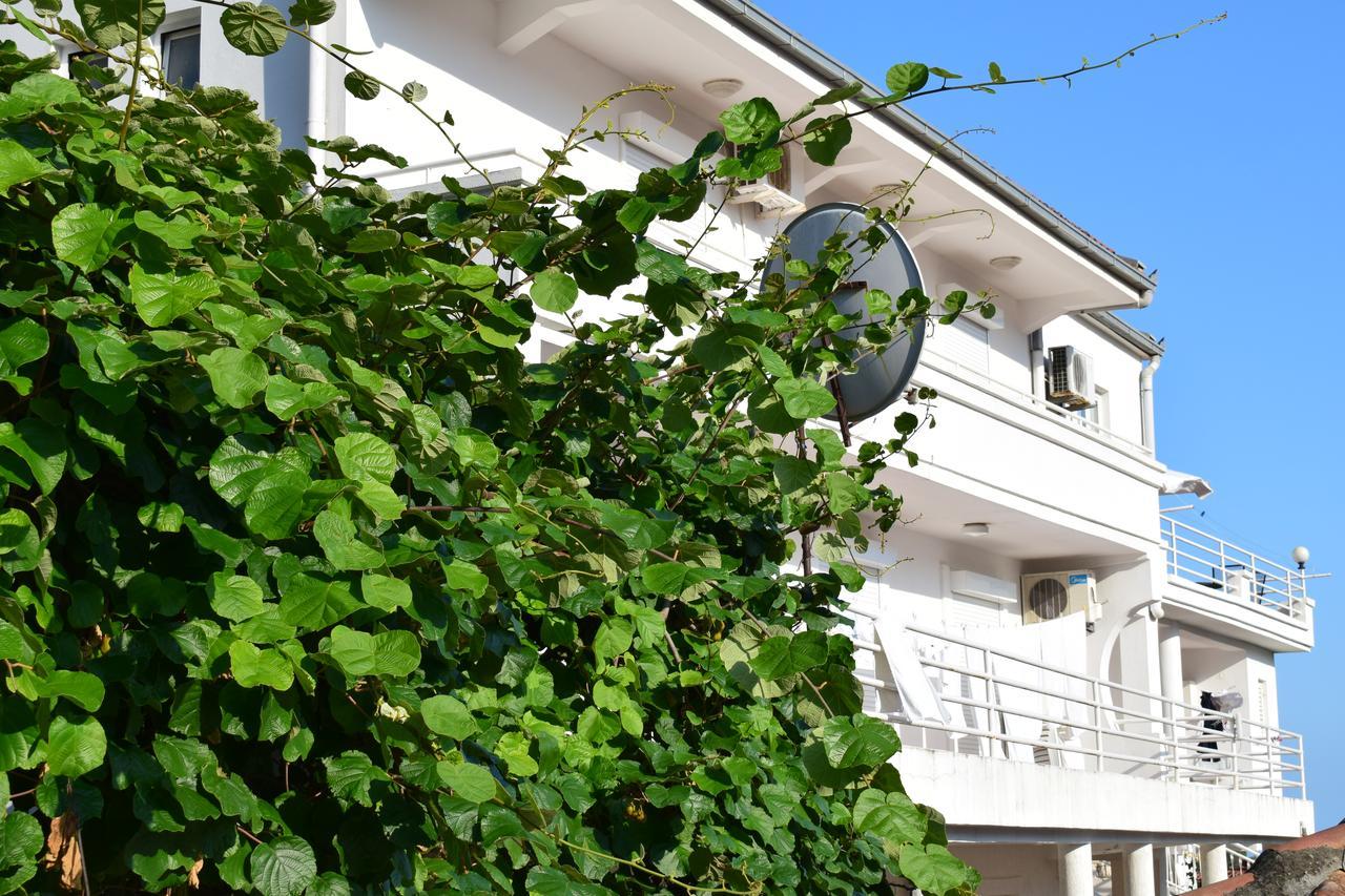 Villa Guci Улцинь Экстерьер фото